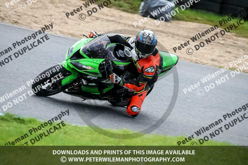 enduro digital images;event digital images;eventdigitalimages;lydden hill;lydden no limits trackday;lydden photographs;lydden trackday photographs;no limits trackdays;peter wileman photography;racing digital images;trackday digital images;trackday photos